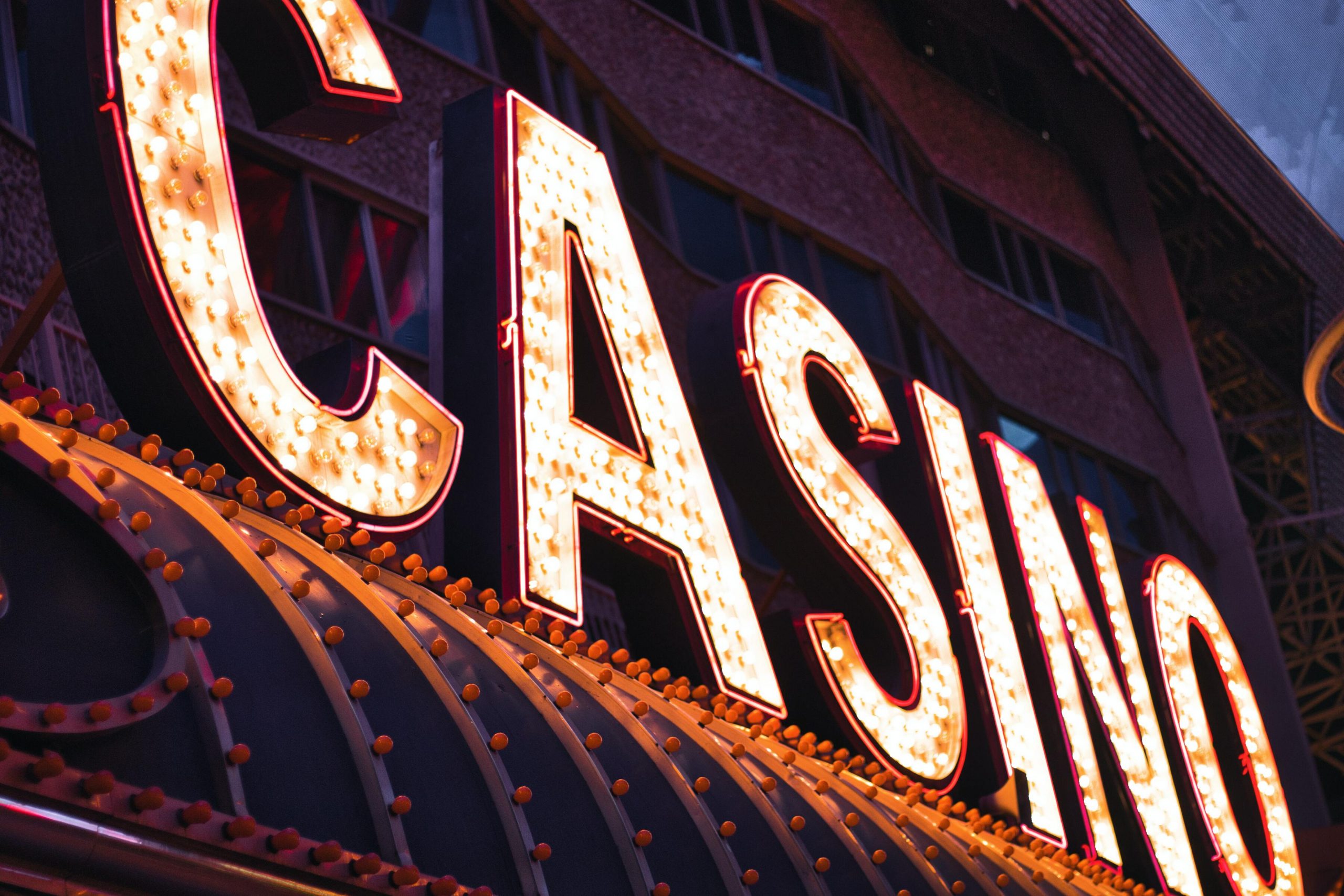 casino-jargon-words_play-bitcoin-games_2560px_x_1707px